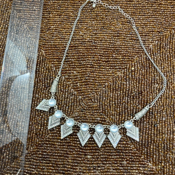 Aztec necklace w rhinestones - Picture 6 of 7